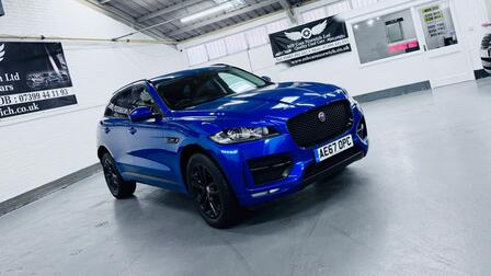 JAGUAR F-PACE