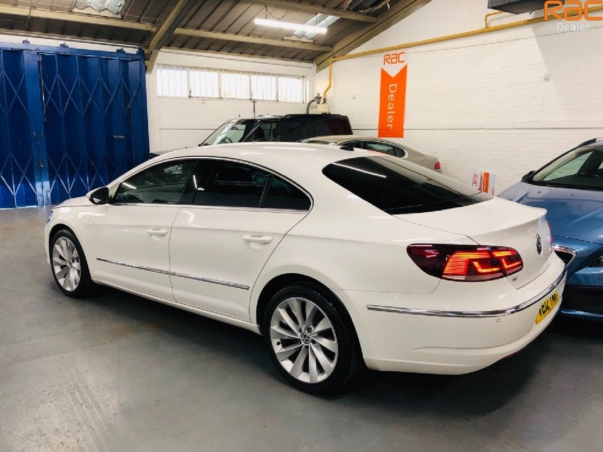 VOLKSWAGEN CC