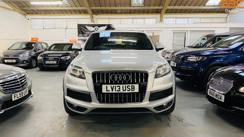 AUDI Q7