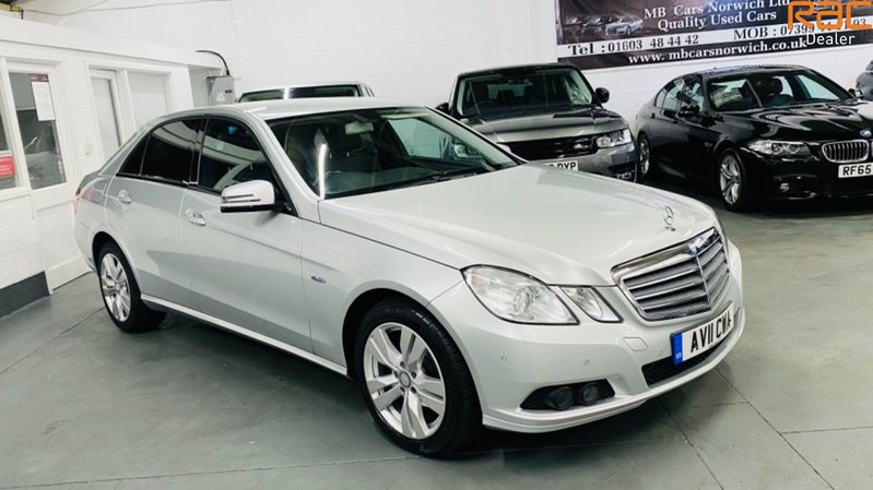 MERCEDES-BENZ E CLASS