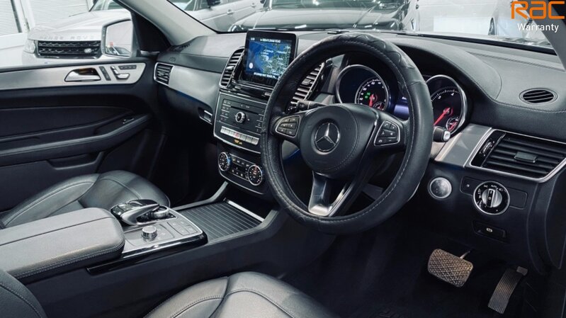 MERCEDES-BENZ GLS